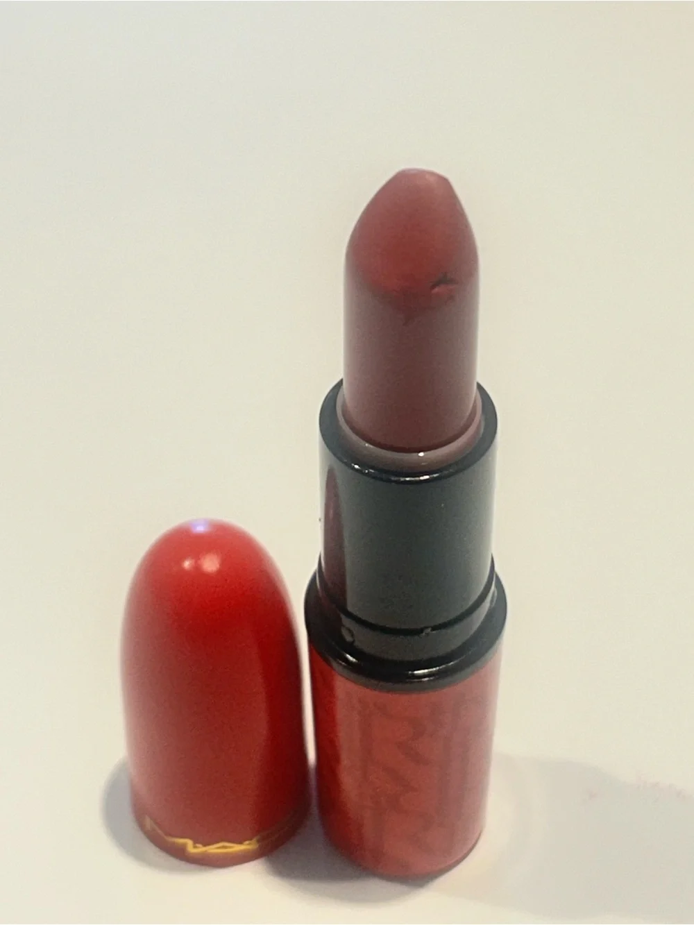 MAC “Aute Cuture” Collection Chili Red Lipstick Limited Edition